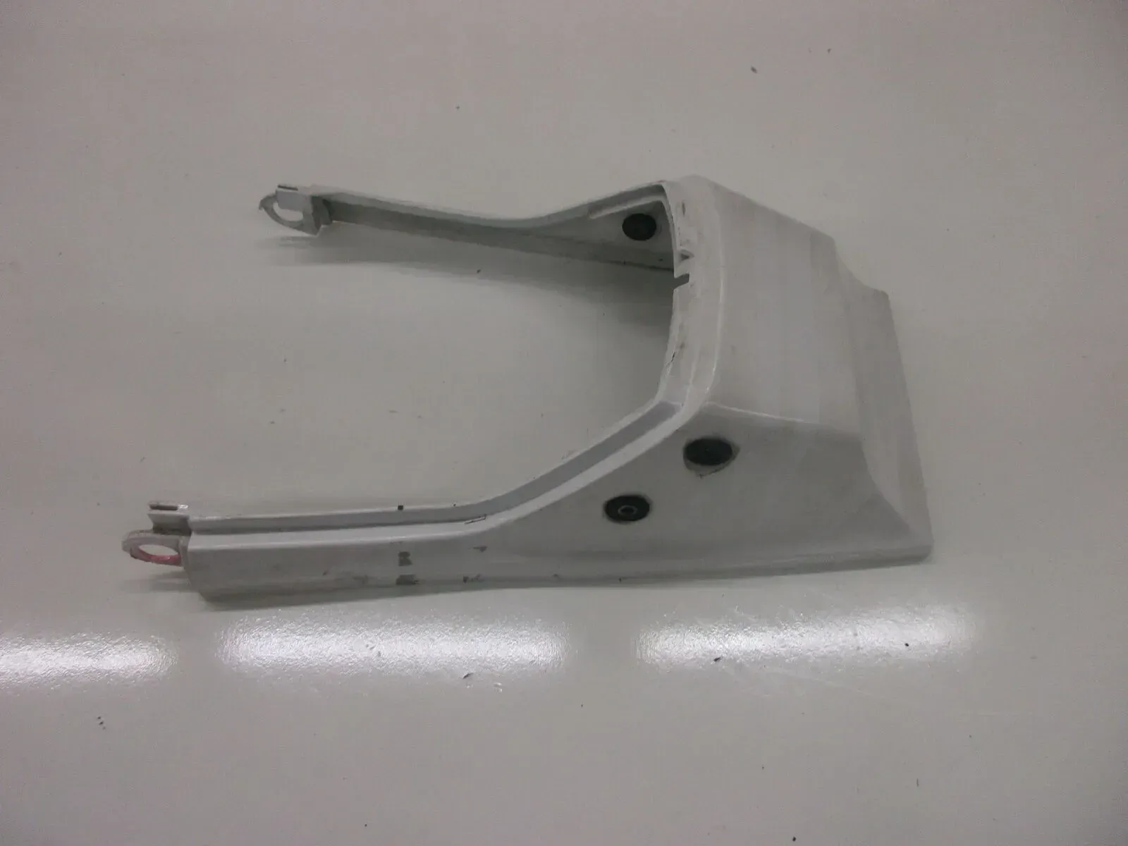 4. Kawasaki GPZ 305 EX305A BD Verkleidung Heck Bürzel Sitzbankverkleidung hinten - Bild 1
