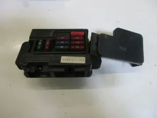 Kawasaki ZR-7 S ZR750F Sicherungskasten Sicherungsbox fusebox 26021-1103 - Bild 1