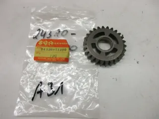 A31. Suzuki GS 250 T Zahnrad Antriebsrad Motor Getriebe Ritzel 24320-11300 - Bild 1