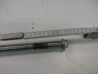 O2. Honda CB 450 S PC17 Achse (2) Schraube Rahmen Schwinge Bolzen axle - Bild 2