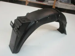 4. SUZUKI GSX 400 E GK 53 C Verkleidung Fender Schutzblech hinten Kotflügel - Bild 1