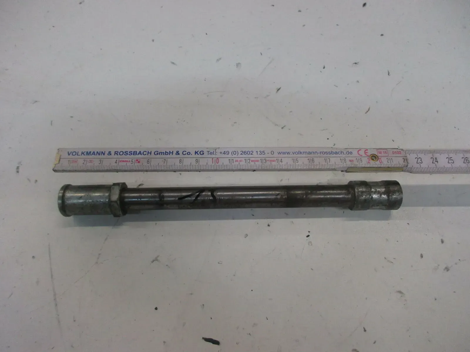 O. Honda CB 650 RC 03 Steckachse vorne Achse Vorderrad Axle Wheel Felge - Bild 1