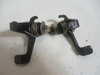 Cagiva Aletta Electra 125 Entriegelung Verriegelung Sitzbank Sitzkissen Riegel - Bild 3