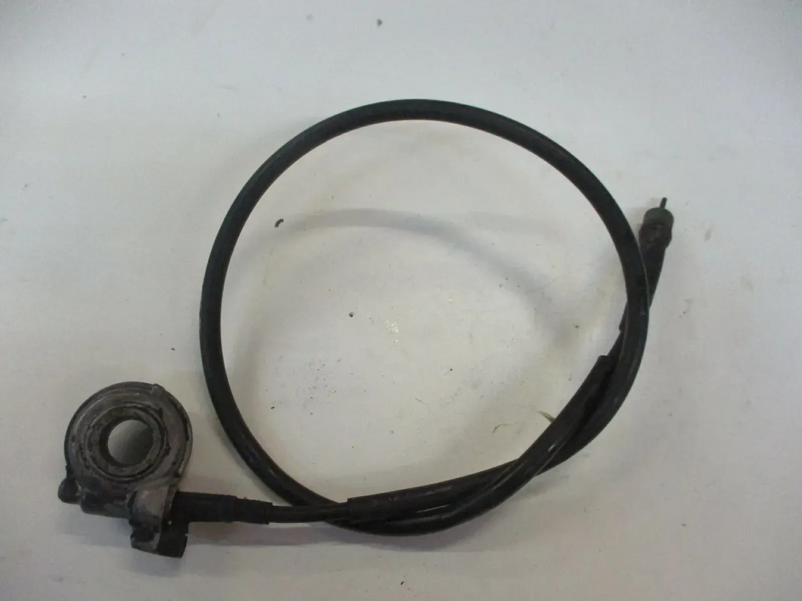 5. HONDA CBR 1000 F SC21 Tachoantrieb Tachoschnecke Tachogeber Tacho Tachowelle - Bild 1