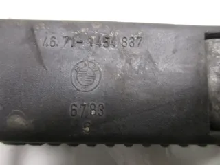 N89 BMW R65_75_90_100 Fahrerraste vorne links Fussrate 1454887 Halter - Bild 6