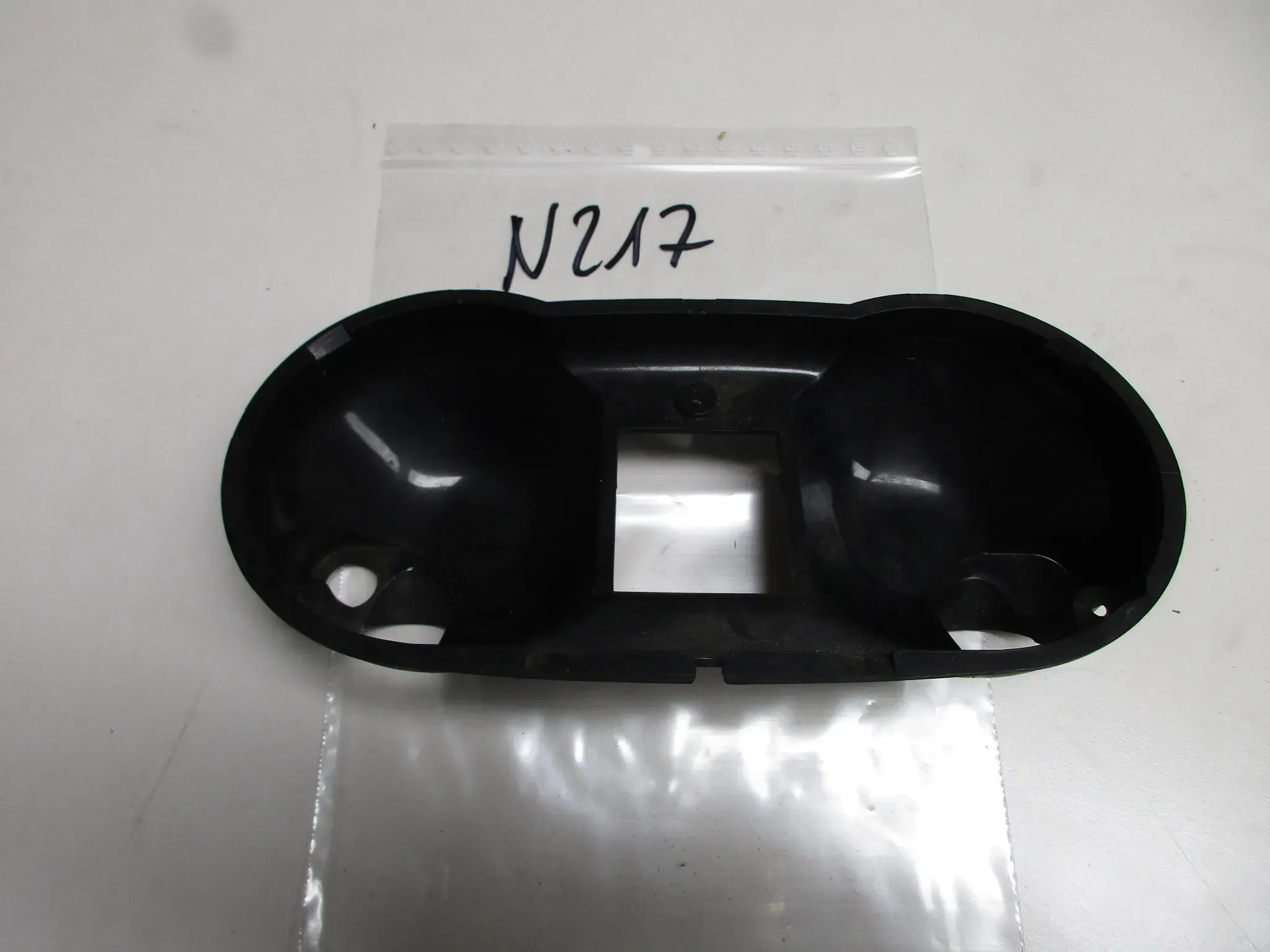 N217 BMW R80 R100 Instrumentengehäuse Cockpit Tacho Verkleidung Blende - Bild 1