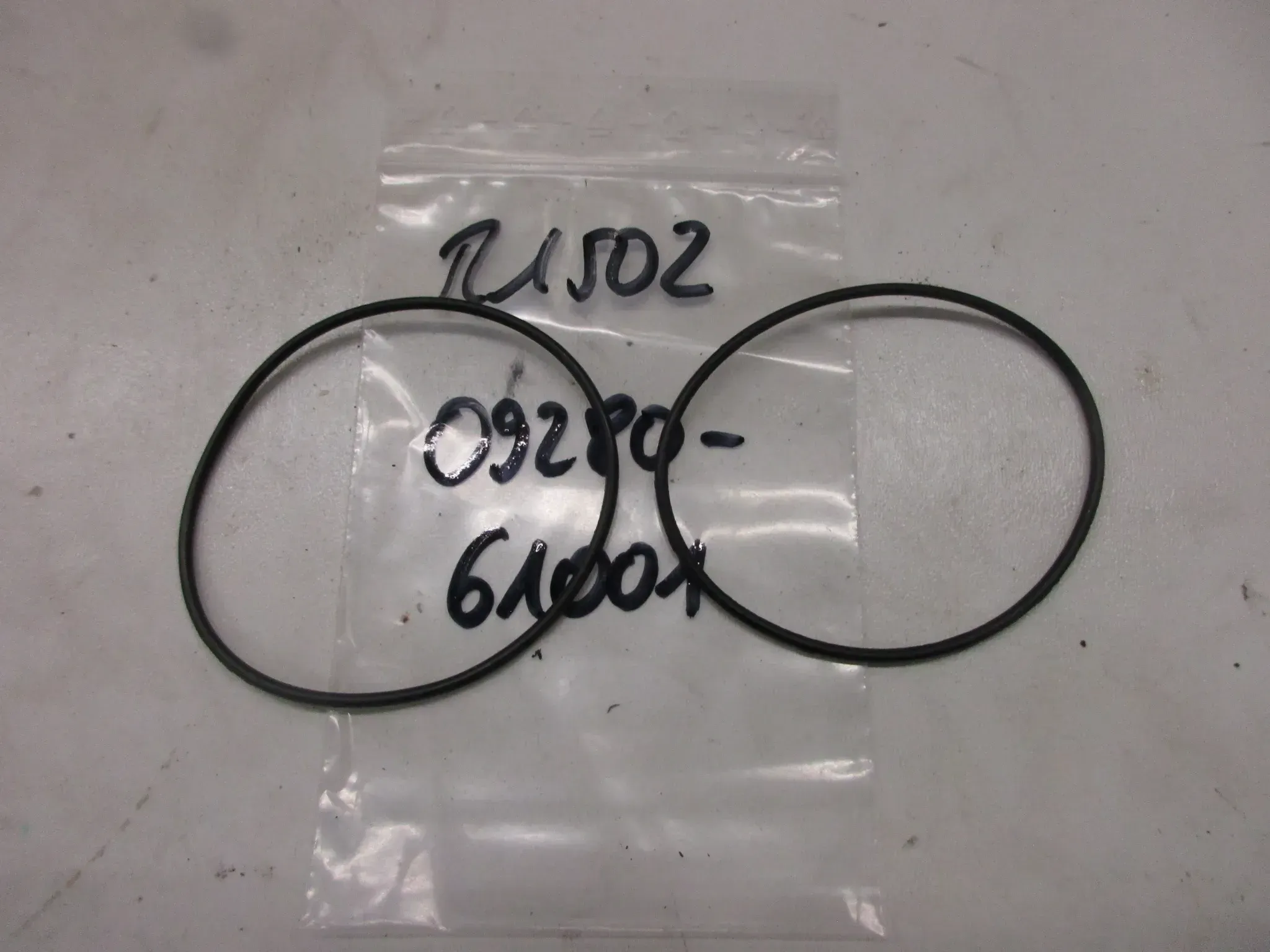 R1502 Suzuki GS 550 _650 Motor Dichtung 09280-61001 Zylinder seal - Bild 1