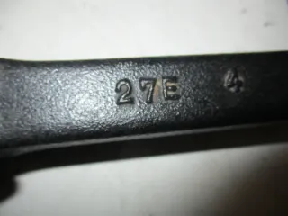 1. Suzuki GSF 600 Bandit GN 77 B Seitenständer Bolzen Feder Kippständer side columns - Bild 4