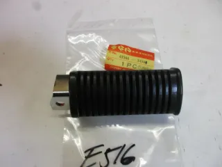 E516. Suzuki GR 650 Tempter Fußraste Vorne links 43560-34501 Fussraste Fahrerraste - Bild 2