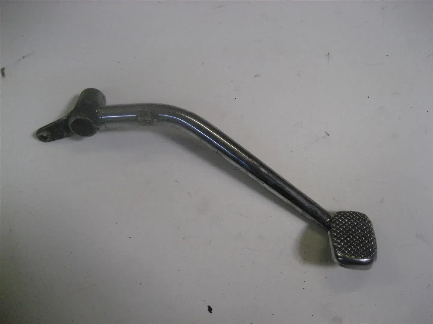 HONDA GL 1100 SC02 GOLD WING 82 BREMSPEDAL BREMSHEBEL UNTEN BRAKE PEDAL - Bild 1