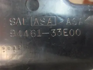 698. Suzuki GSX-R 600 Verkleidung innen rechts Rahmen Cockpit Blende 94461-33E00 - Bild 4