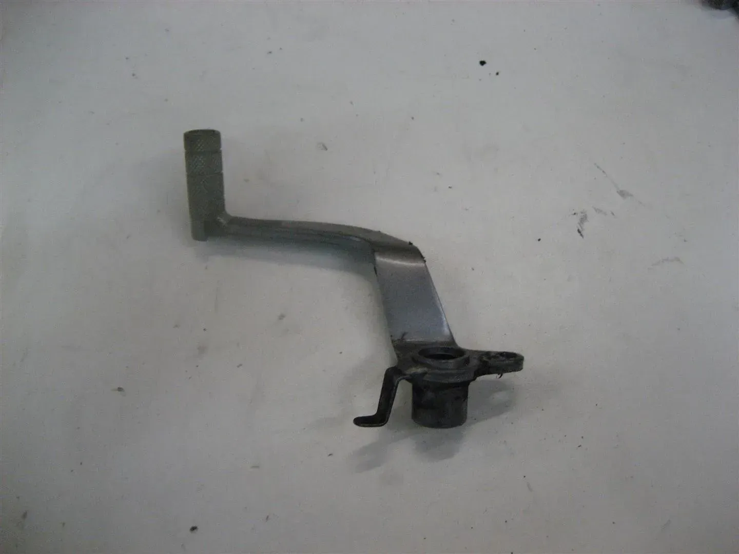 2. HONDA CBR 1000 F SC24 DUAL BREMSPEDAL BREMSHEBEL UNTEN FUßBREMSPEDAL - Bild 1