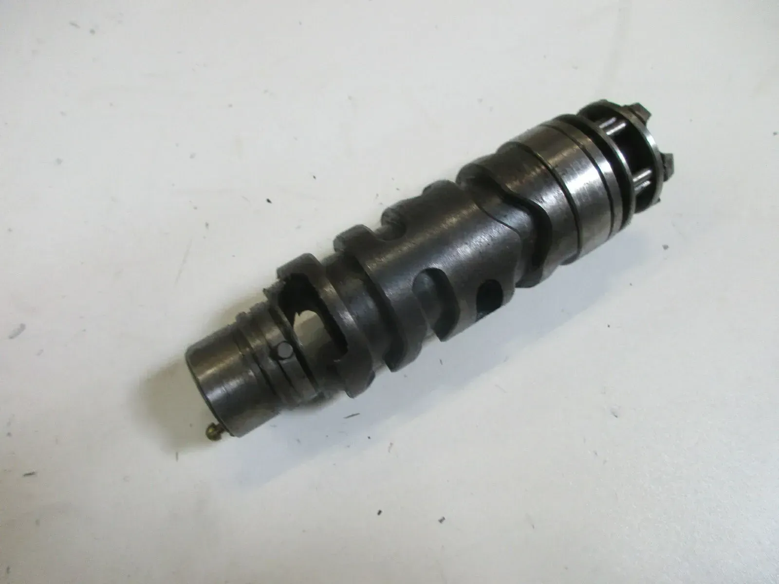 Yamaha RD 400 1A3 Schaltwalze Schaltwelle Getriebewelle Getriebe Welle Motor - Bild 1