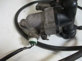 3. Suzuki GSX-R 1100 GSXR GU 75 C Thermostat mit Gehäuse Fühler und Sensor Kühle - Bild 3