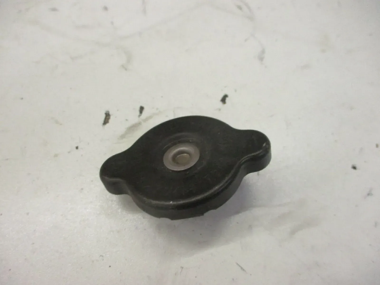 Yamaha YZF-R6 RJ03 Kühlerdeckel Kühlerverschlußdeckel Kühler Wasserkühler Deckel - Bild 1