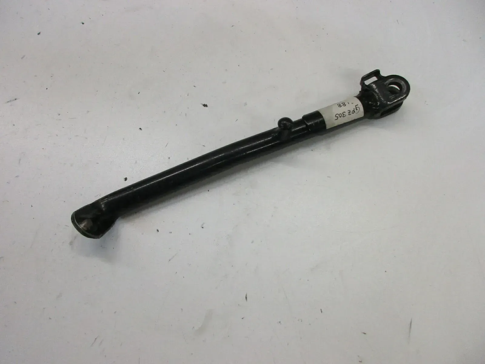 O2. Kawasaki GPZ 305 EX305A BD Seitenständer Kippständer side columns - Bild 1