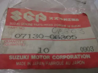 B10. Suzuki LT-A 700 Schraube Motordeckel Motor Motorgehäuse bolt 07130-06303 - Bild 3