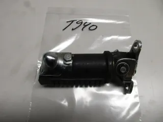 T940 Honda CBX 550 F PC 04 Soziusraste hinten rechts Fussraste right - Bild 3
