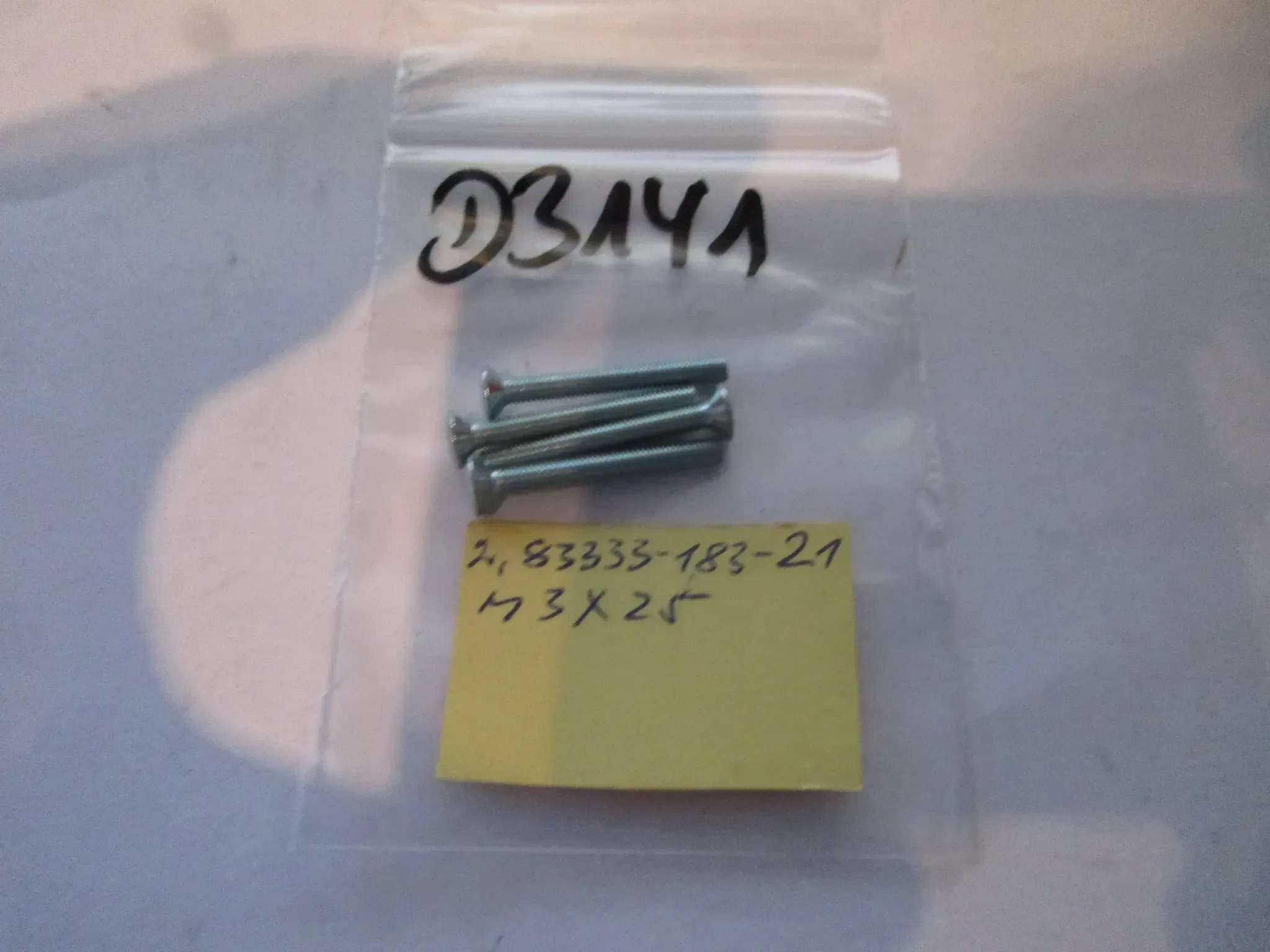 D3141 Yamaha RD 50 YCS1 Schrauben Blinker 183-83333-21 M3x25mm bolt - Bild 1