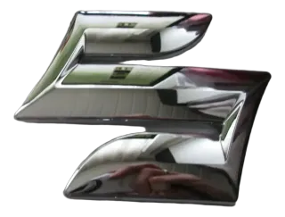 E2427 Suzuki Schriftzug Verkleidung Rahmen Emblem - Bild 1