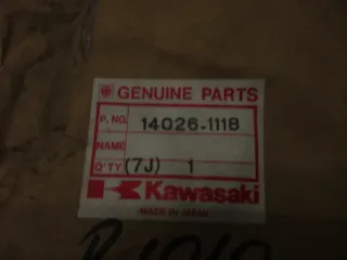 R1010 Kawasaki GPX 600 R Kettenschutz Ritzelabdeckung 14026-1118 Motordeckel - Bild 4