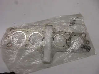 A1651 Suzuki GS 550 Zylinderfußdichtung Motor gasket - Bild 3
