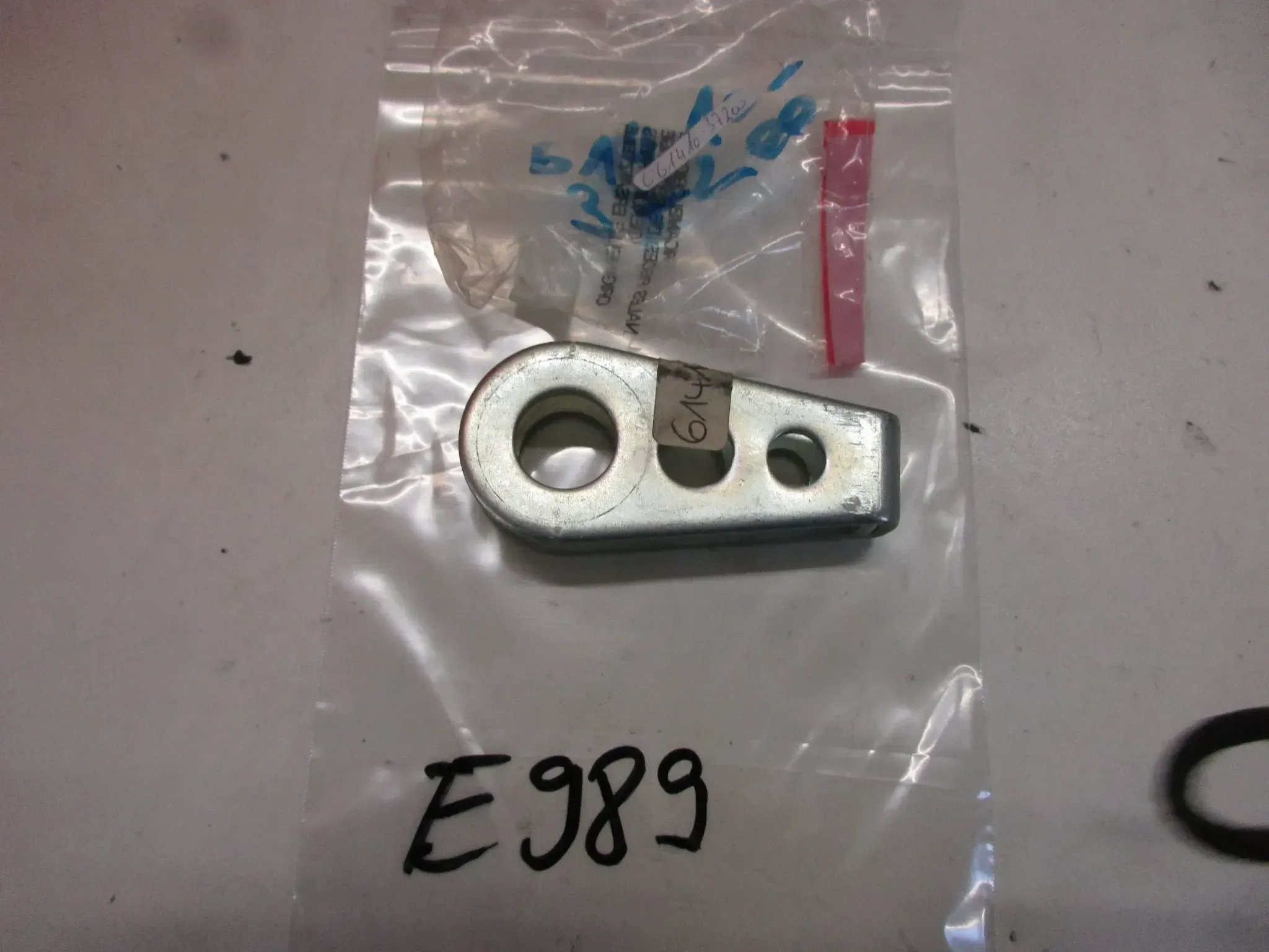 E989. Suzuki DR 500 SP 500 Kettenspanner Kette 61410-37200 Spanner Antriebskette - Bild 1
