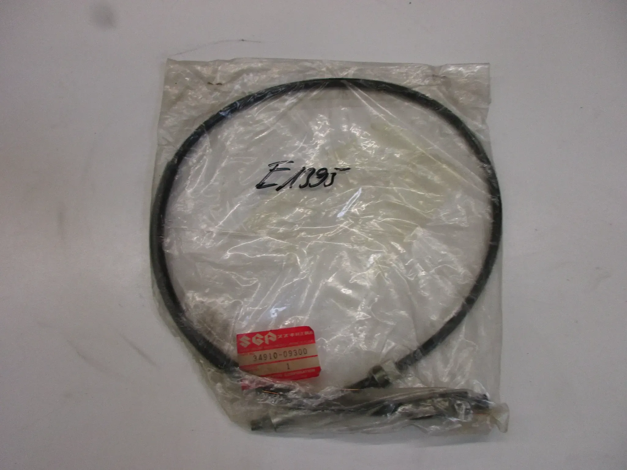 E1395 Suzuki GSX 750 S Tachowelle Tachometerwelle 34910-09300 Tacho Welle speedo - Bild 1