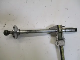 4. Kawasaki VN-15SE 1500 VNT50A Vulcan 88 Steckachse vorne 310x15 mm Achse axle front - Bild 1
