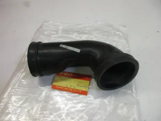 E1727. Suzuki RV 50 Ansaugstutzen Luftfilter 13881-27201 Ansaugschlauch Vergaser - Bild 4
