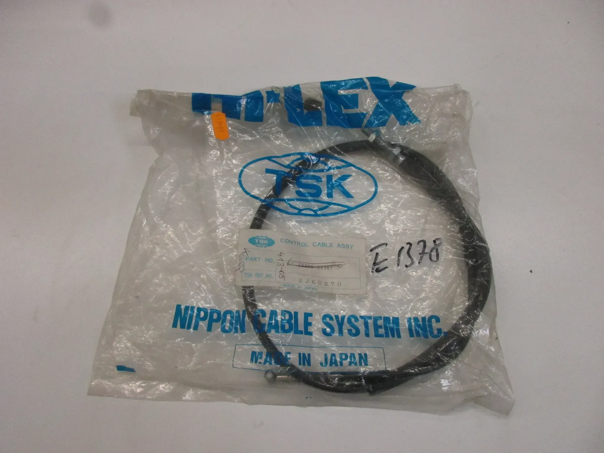 E1378 Suzuki GN 250 E Kupplungszug Kupplung 58200-38301 Kupplungsseil clutch - Bild 1