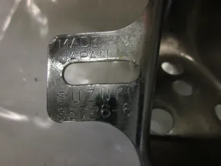 E1581. Suzuki RV 50 Rücklichthalter Aufnahme Bremslicht Halter Rückleuchte Rahmen - Bild 4