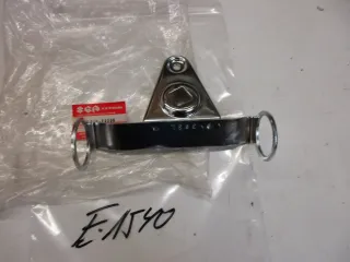E1540. Suzuki GN 250 Lampenhalter 51540-38300 vorne links Scheinwerferhalter - Bild 2