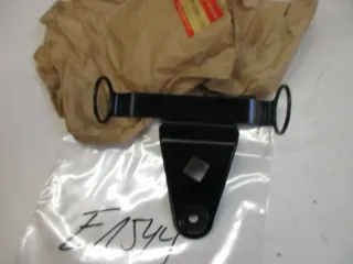 E1544. Suzuki GS 1000 Lampenhalter 51530-49000-291 vorne rechts Scheinwerferhalter - Bild 2
