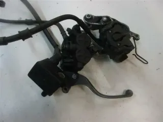 HONDA CBX 750 F RC17 BREMSSATTEL MIT BREMSPUMPE RECHTS LINKS HAUPTBREMSZYLINDER - Bild 2