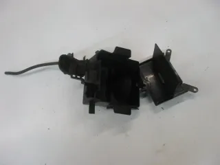 HONDA CBR 600 F PC23 BATTERIEFACH BATTERIEKASTEN STAUFACH VERKLEIDUNG BATTERIE - Bild 1
