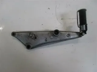 HONDA CB 650 RC03 FUßRASTENHALTER HINTEN RECHTS MIT FUSSRASTE FUßRASTENBRÜCKE - Bild 2