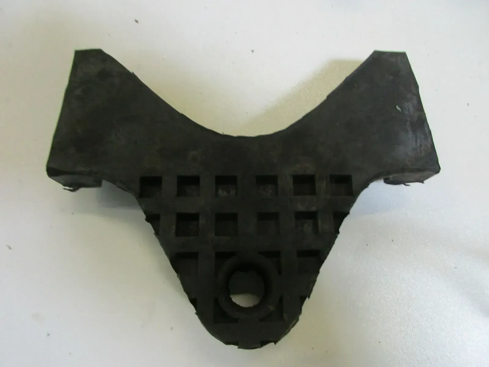 Yamaha RD 350 LC 4LO Tankgummi Gummidämpfer Vibrationsdämpfer Benzintank - Bild 1