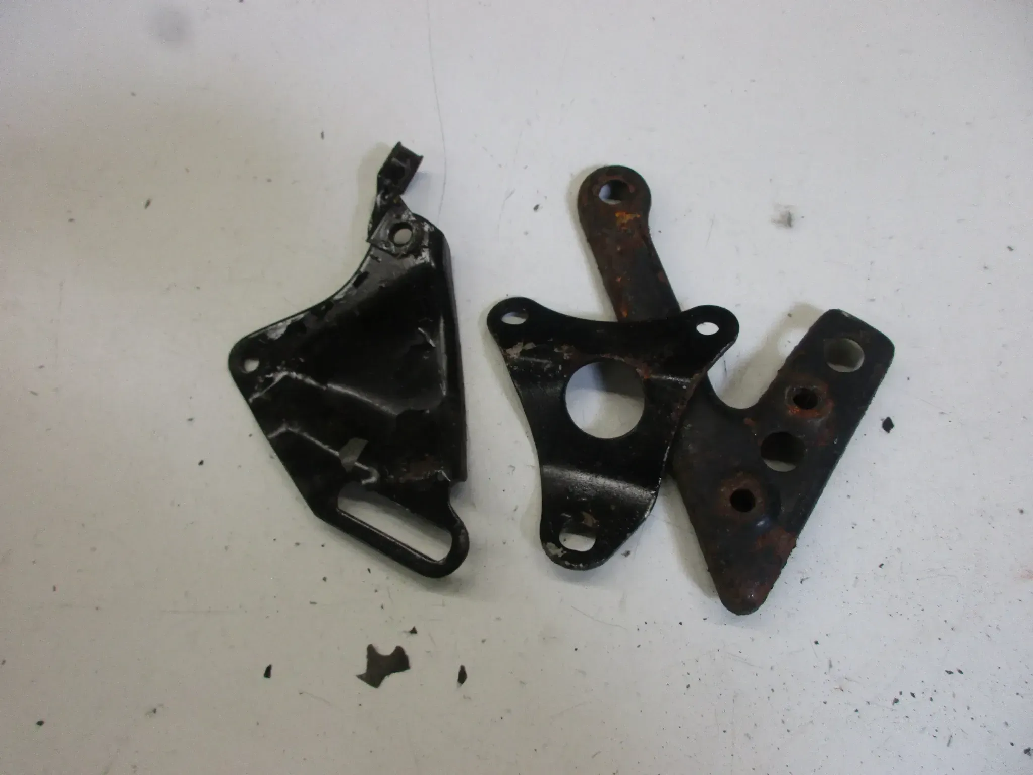 Honda FT 500 PC07 Rahmenteile Halter Befestigung Rahmen Motor Träger - Bild 1
