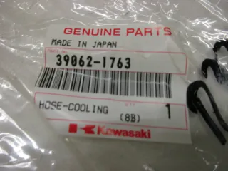 R324. Kawasaki VN 1500 Kühlerschlauch Motor Kühler Wasserschlauch 39062-1763 - Bild 3