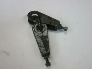 O. Suzuki GS 550 E_D Kettenspanner hinten rechts links Antriebskette Spanner - Bild 2