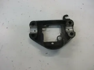 O1. Honda CB 650 RC 03 Sicherungskastengehäuse Lenkerklemme Sicherungskasten - Bild 3