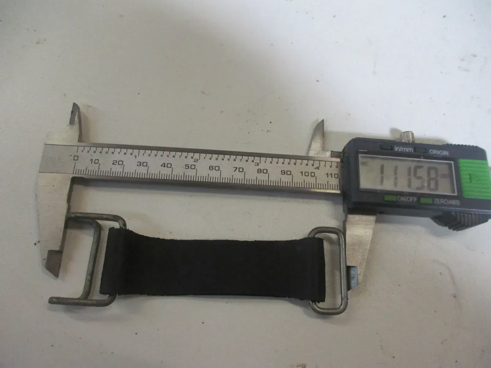 ZÜNDAPP 200 Norma DB204 Batteriegummi Spanngummi Gummi Halter Batterie - Bild 1