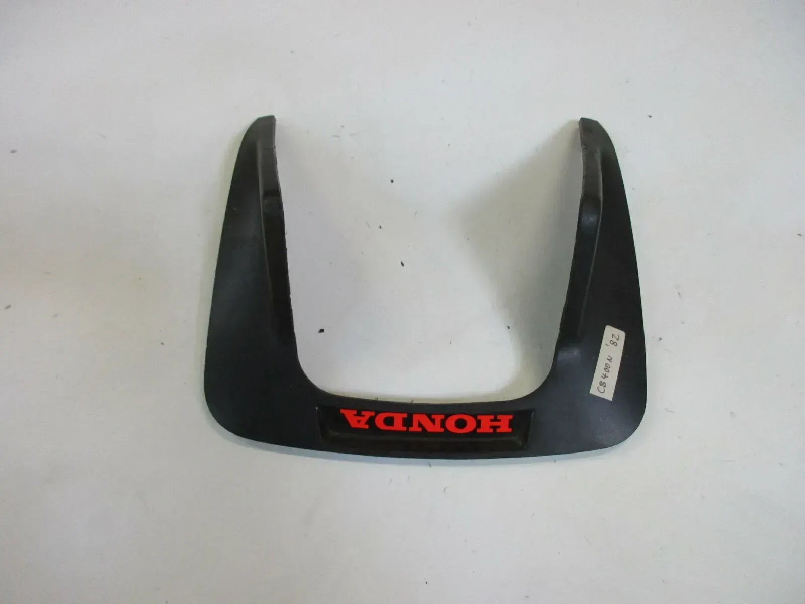 O. Honda CB 400 N_T Verkleidung hinten oben Sitzbank Rücklicht Abdeckung Blende - Bild 1