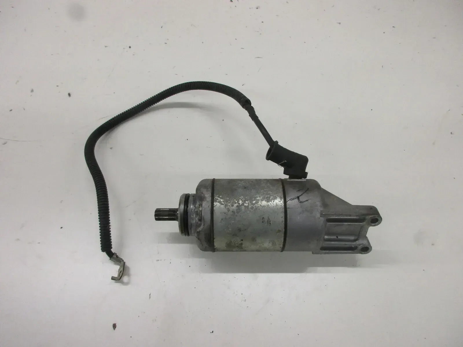 Suzuki RF 600 R GN 76 B Anlasser (2) Starter Elektromotor Anlassermotor SM-13 - Bild 1