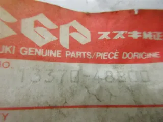 B211. Suzuki GS 550  GSX 1100 Schwimmerventil Vergaser Ventil Nadel 13370-48B00 - Bild 4