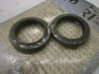 T449. Kawasaki Z 650_750 Dichtung Simmerring 36x48x8 Gabeldichtung ARI 046 - Bild 2