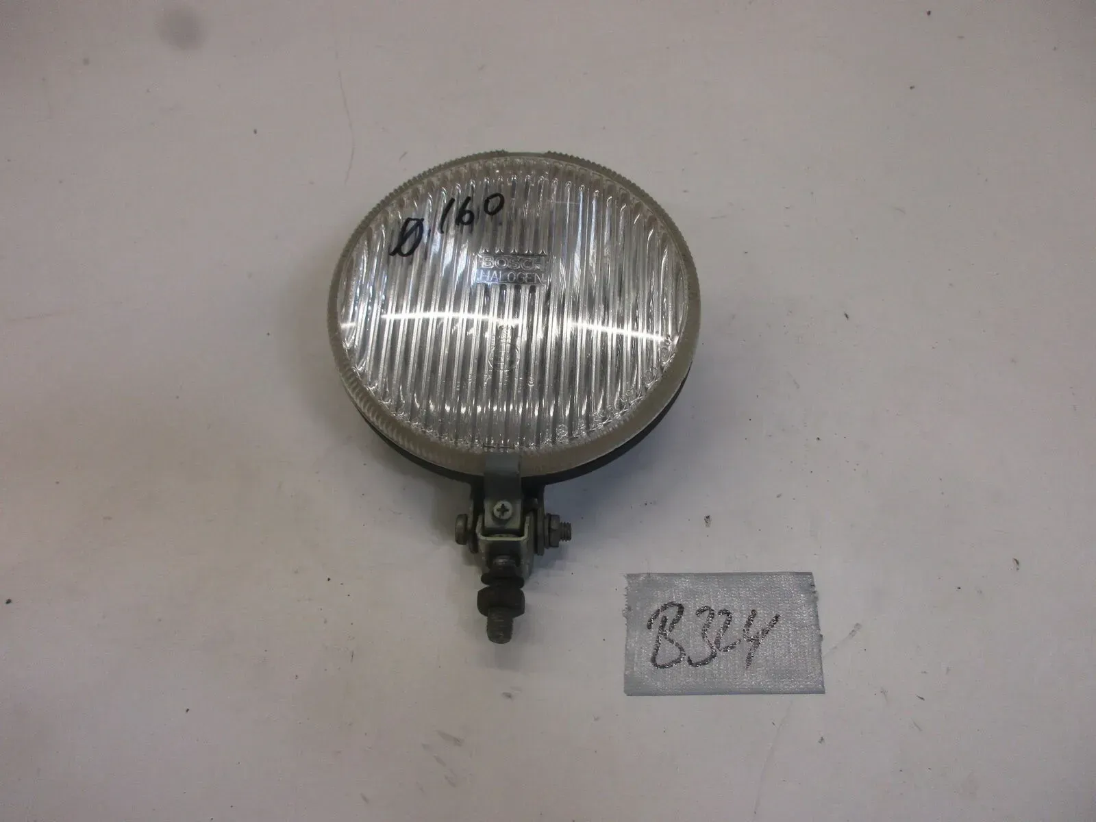 B324 Bosch Scheinwerfer Hauptscheinwerfer 917 R19 Licht Oldtimer Opel Manta - Bild 1