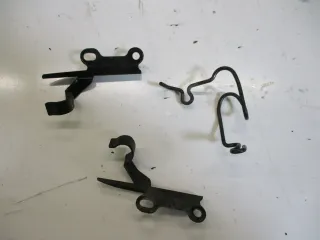 Honda CB 650 C_SC RC 08 Kabelhalter Wellenführung Halter Führung Bremsschlauch - Bild 1