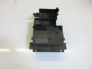 Kawasaki ZR-7 S ZR750F Verkleidung Batteriefach Batteriekasten Radlauf Innen - Bild 3